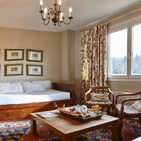 Zubieta Hotel