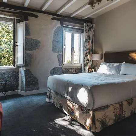 Zubieta מלון לקייטיו